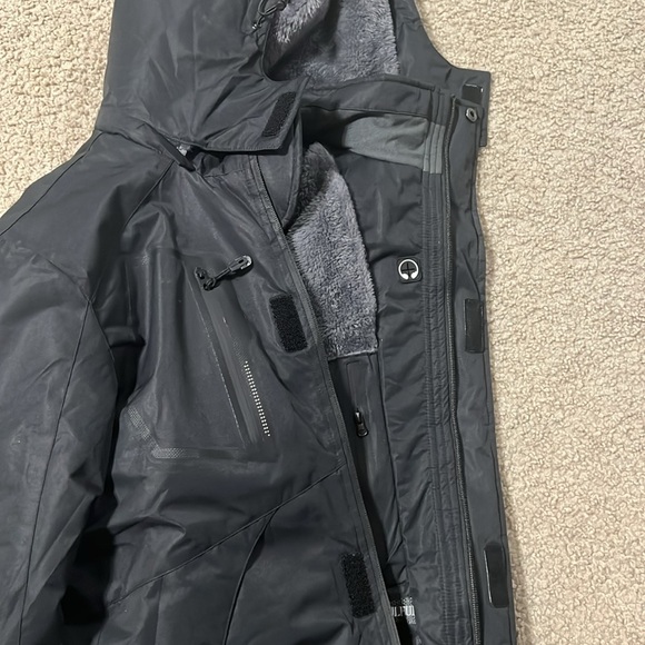 Wulful black youth small jacket- USED - Picture 2 of 6